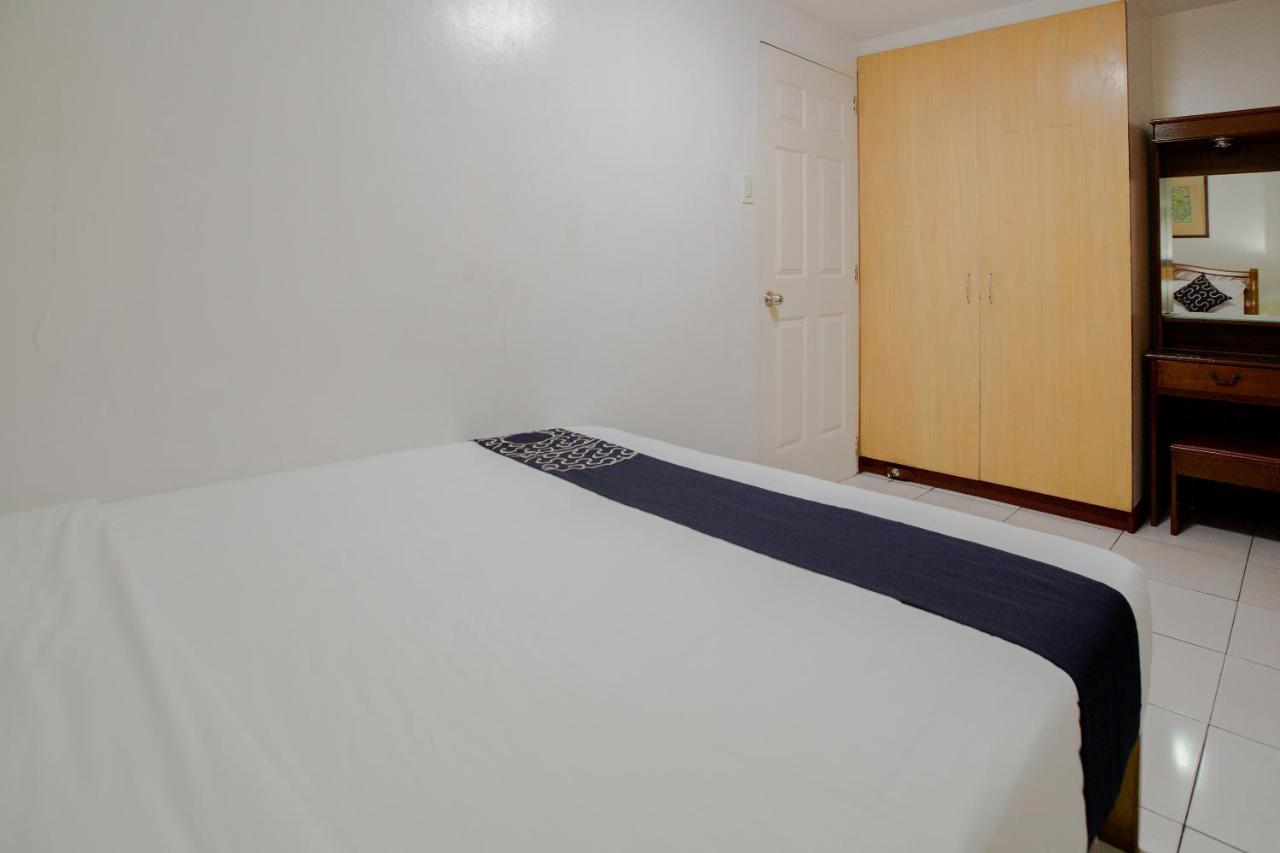 Newgrange Condotel Quezon City Exterior foto